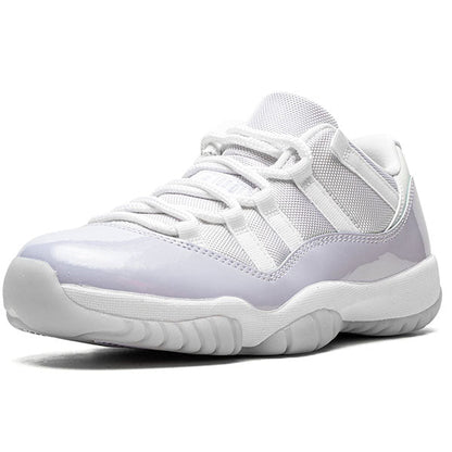 Jordan 11 Retro Low Pure Violet