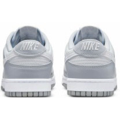 This is the back side of Dunk Low Cloud Grey White.